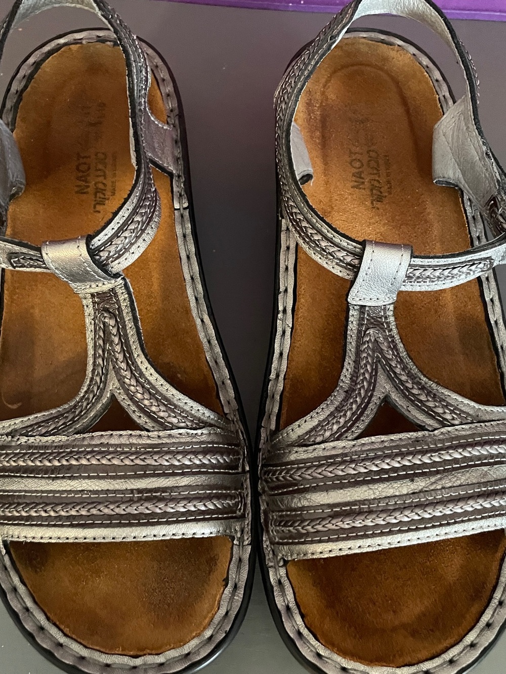 Naot Nara Silver Pewter Leather Comfort Sandals Hook Loop EU 41 US 10-10.5 - Picture 13 of 14